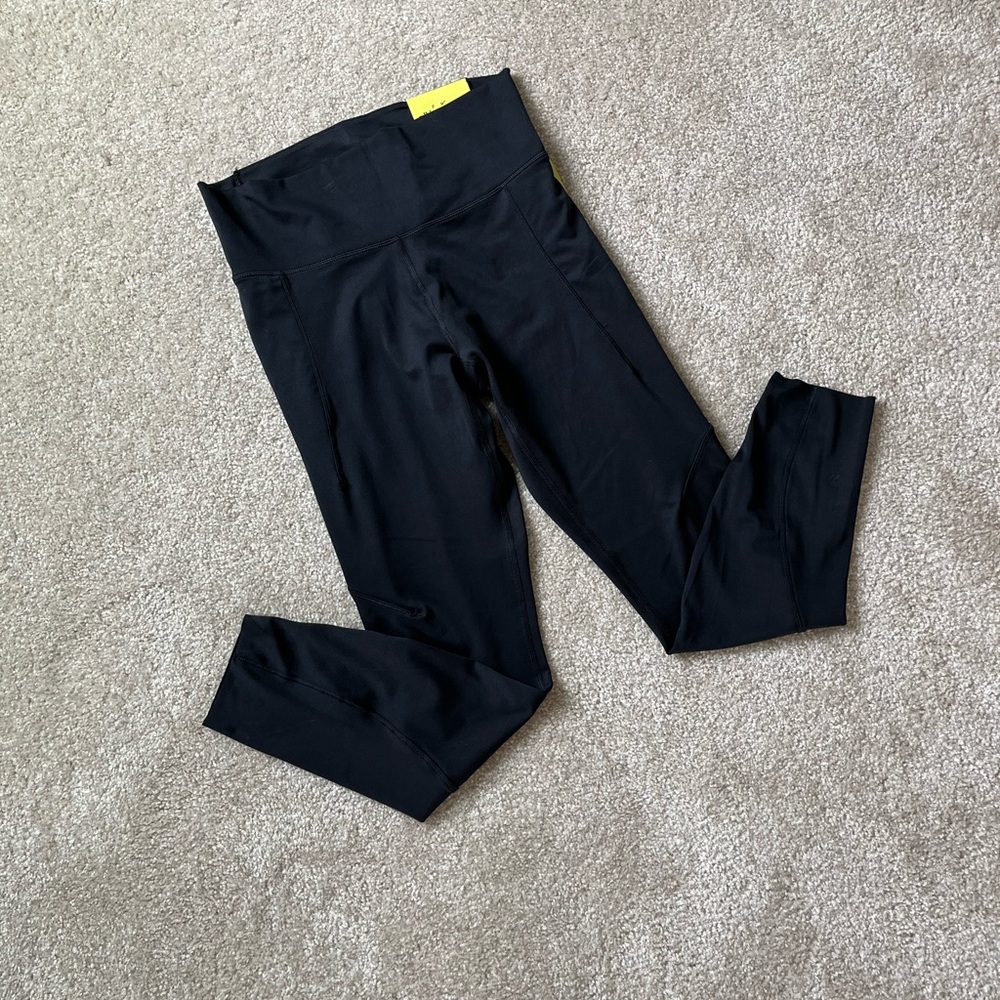 All in Motion Women’s Black Flex High Rise 7/8 Leggings NWT Size Medium